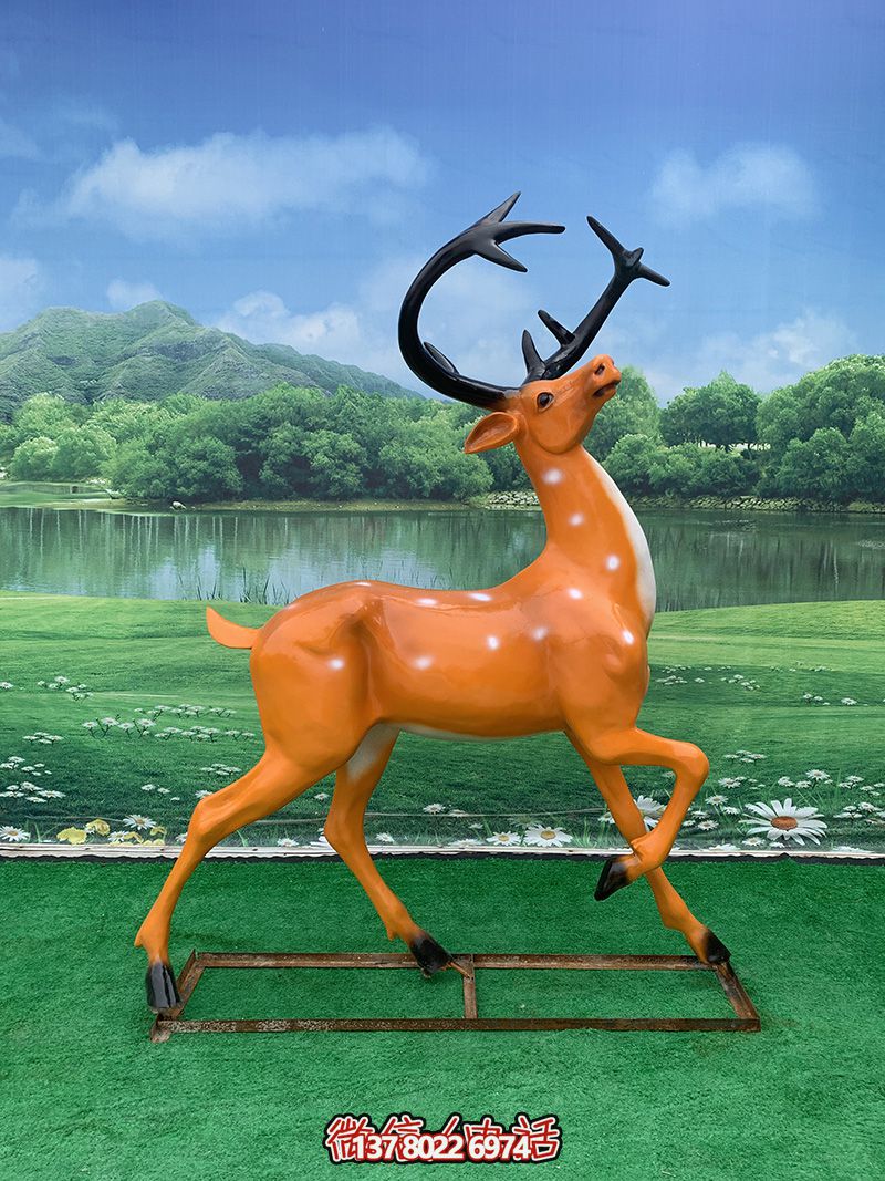 彩繪玻璃鋼雕塑梅花鹿——行走抬頭,點(diǎn)綴廣場街道 彩繪玻璃鋼雕塑梅花鹿——行走抬頭,點(diǎn)綴廣場街道