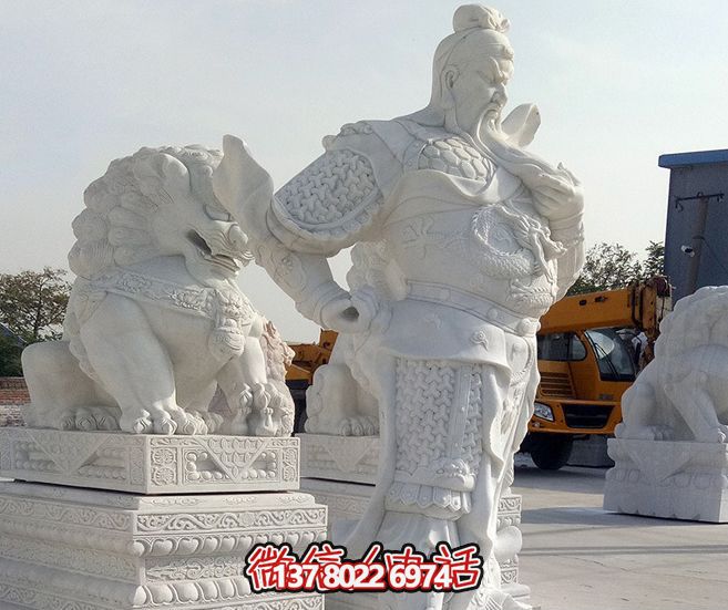 漢白玉大型關公雕塑，增添景觀美感