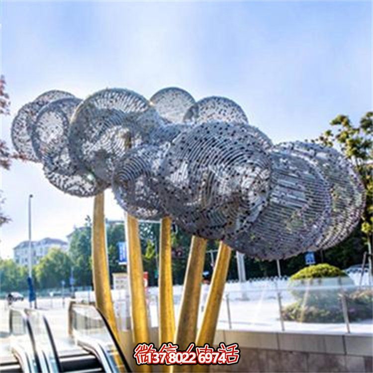 不銹鋼雕塑，點(diǎn)綴城市地標(biāo)，為建筑、園林、廣場(chǎng)、景觀增添獨(dú)特魅力