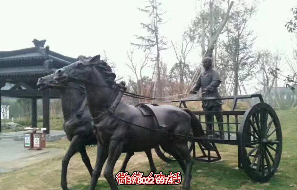 別墅學(xué)院駕車(chē)做舊仿古青銅馬車(chē)雕塑 別墅學(xué)院駕車(chē)做舊仿古青銅馬車(chē)雕塑